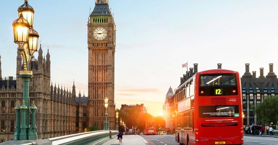 London: 30 London Sights Guided Walking Tour - Comfort and Timing: What the 5 Hours Feels Like