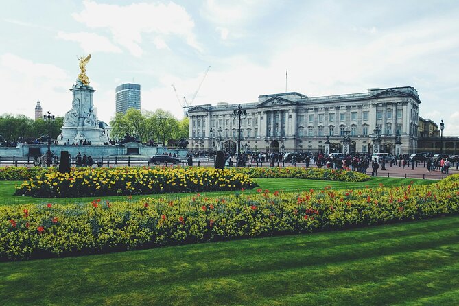 London 4 Hour Private Car Tour Hotel Pick Up and Drop Off - Big Ben, Westminster Abbey, and the Thames Bridge Photo Moment
