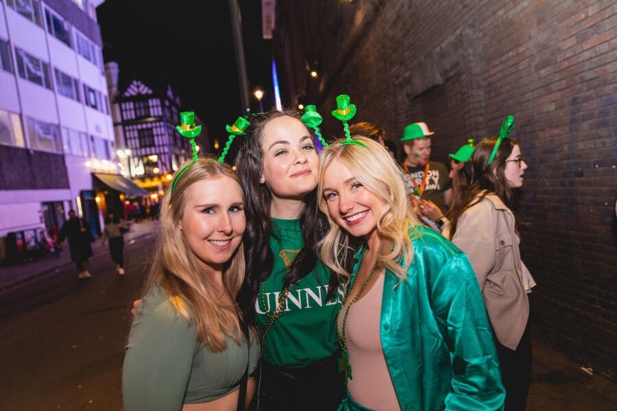 London: 4 Soho Nightclubs Crawl - Soho Nightlife Crawl Basics: What You’re Really Paying For