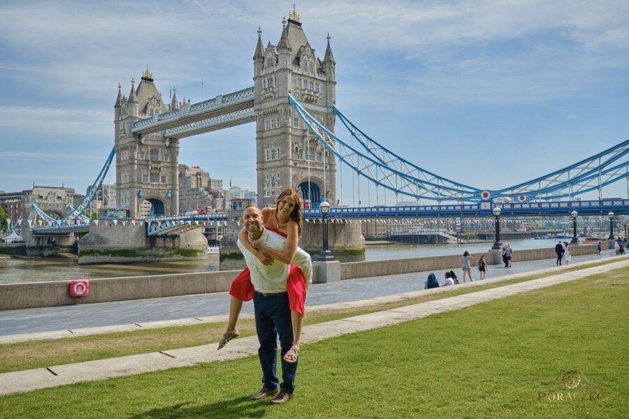 London 60min PRIVATE Personal Vacation & Travel Photographer - A 60-Minute Private Photo Session That Feels Like Real London