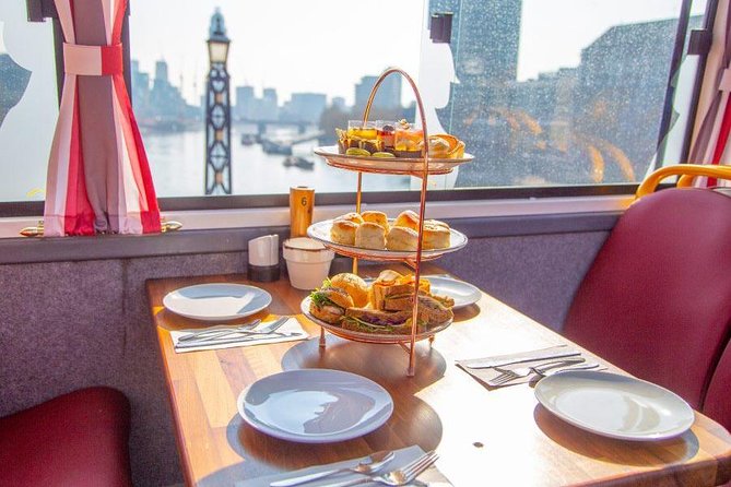 London Afternoon Tea Bus and Panoramic Tour on Lower Deck - Service Style: Friendly Staff, But Watch the Flow