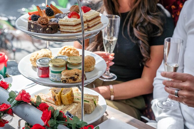 London: Afternoon Tea Bus Tour with Prosecco & London Eye Option - Afternoon tea and city views: why this combo actually makes sense