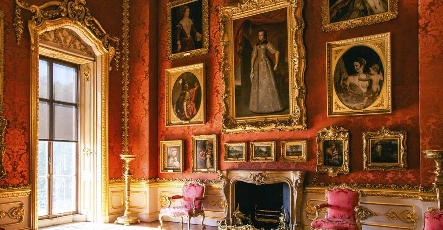 London: Apsley House Entry Ticket - Audio guides that actually help you follow the mansion
