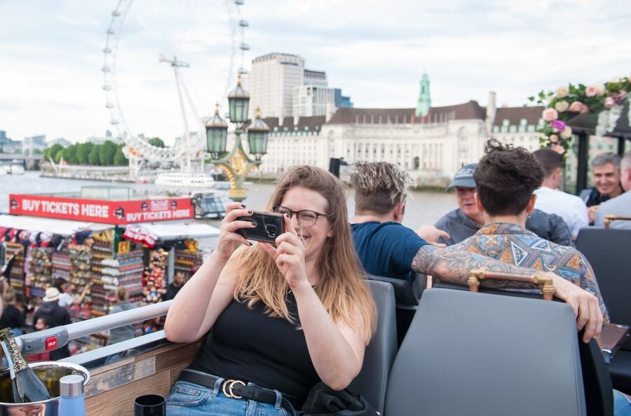 London: Bar Bus Tour by Tootbus - Why a Rooftop Bar Bus Changes the Way You See London