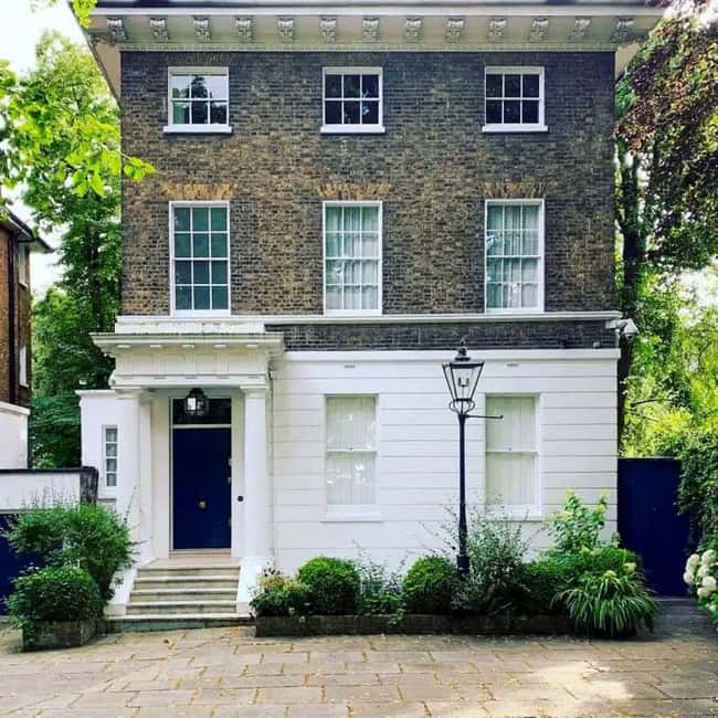 London: Beatles Magical Mystery Tour; Abbey Road, Savile Row - Key moments that make this tour worth your time