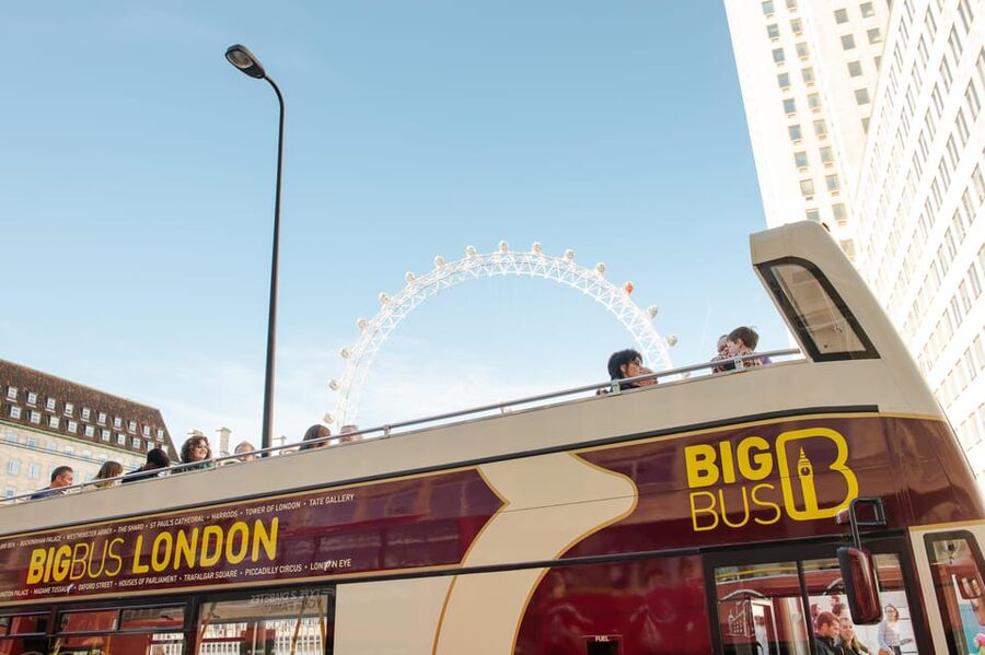 London: Big Bus Hop-on, Hop-off with Optional River Cruise - Crowds, Traffic, and Realistic Timing on London Streets
