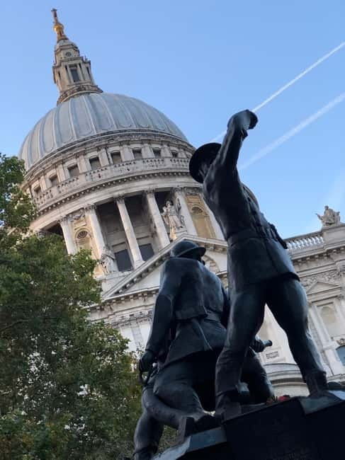 London Blitz Tour - Explore City of London Wartime History - Why this London Blitz tour feels real fast
