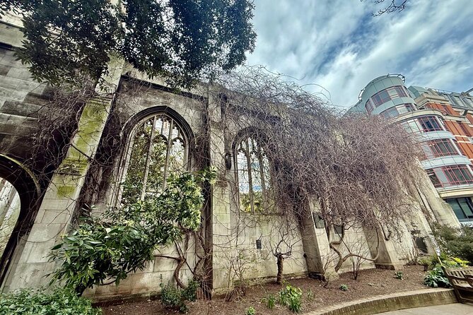 London Blitz Walking Tour: Explore City of London Wartime History - The Pace, Group Size, and Starting Point That Make It Feel Manageable