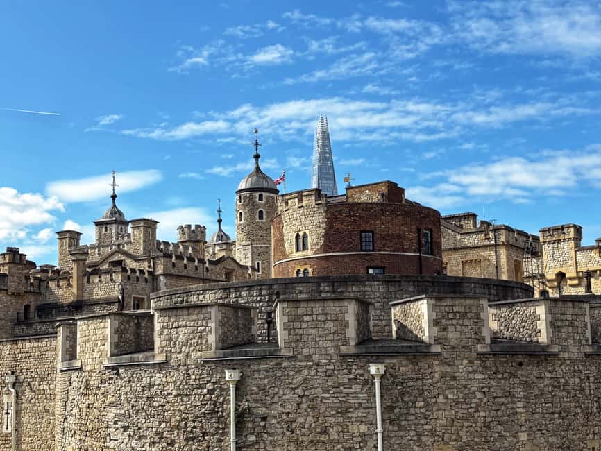 London: Bloody Thames, Pirates, and Execution Dock Tour - Prospect of Whitby: The Devil’s Tavern and the Smugglers’ Mood