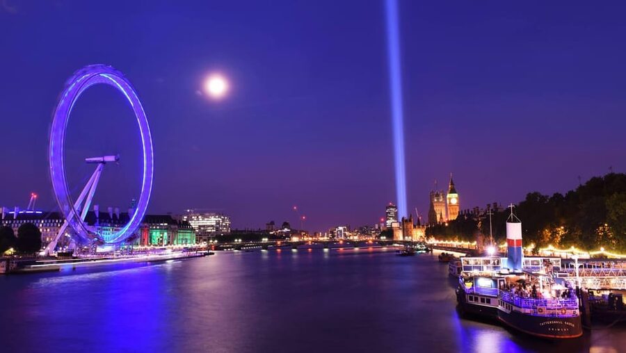 London: Boat Show Comedy Club New Material Night - Seats, Timing, and Group Size: The Details That Affect Your Comfort