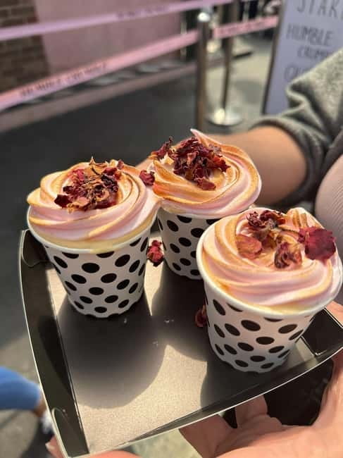 London: Borough Market Food Tour with Local Guide - Brood Restaurant and Bar: start with a breakfast-style stop