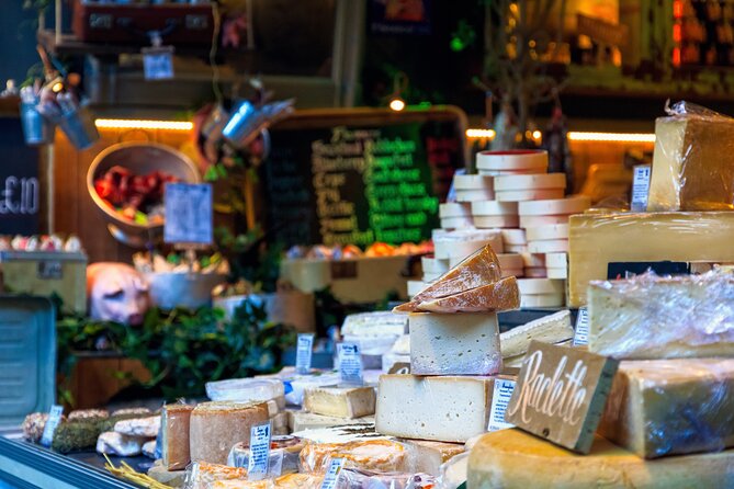 London Bridge & Borough Market Food Tour with 10+ Tastings - Group Size and Attention: Why Up to 10 Travelers Matters