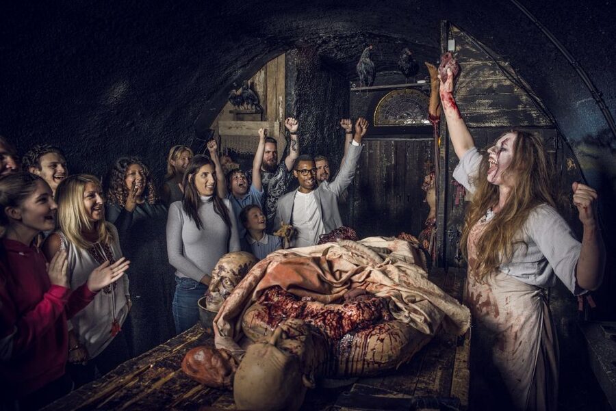 London Bridge Experience and Tombs Entrance Ticket - Guardian Angel option: what younger guests should know