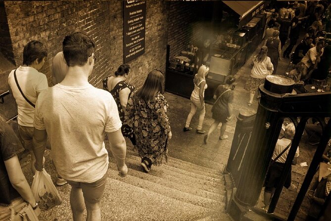 London Bridge Ghost Walking Tour - The Golden Hinde and the devil thread: myth, royalty, and maritime drama