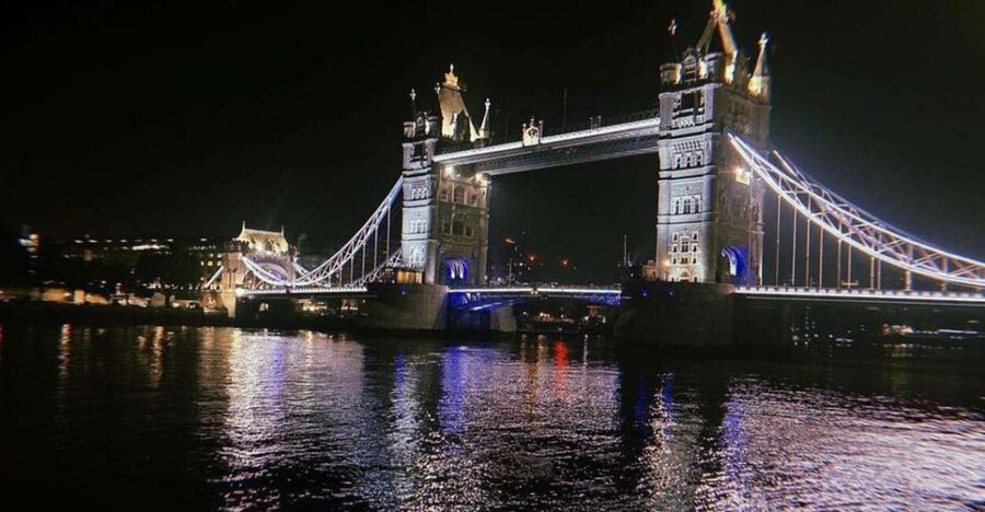 London Bridges Night Time Light Private Tour - Who this London bridges night tour is best for