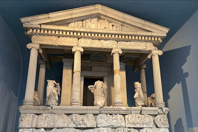 London: British Museum Audio Guide & Small Group Entry - Getting in: what timed entry really means at the British Museum