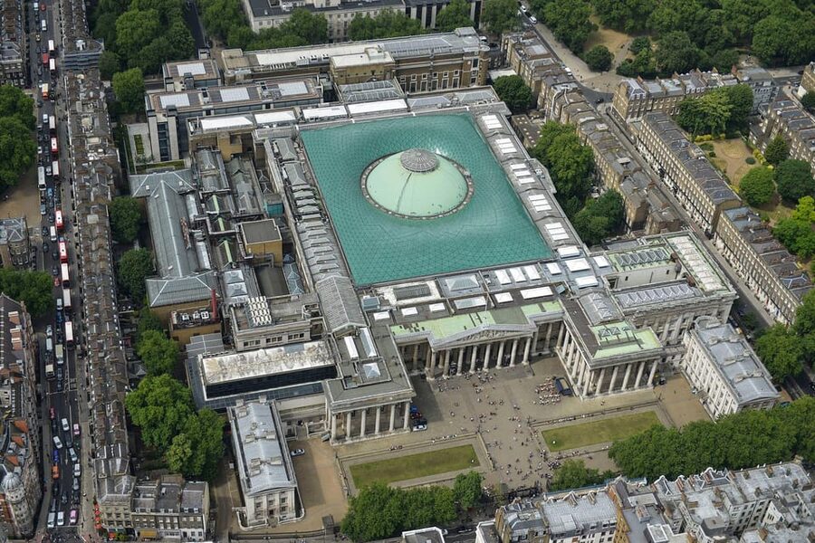 London: British Museum Guided Tour with Free Entrance Ticket - Fast-track entry and the real-world meeting point at the museum