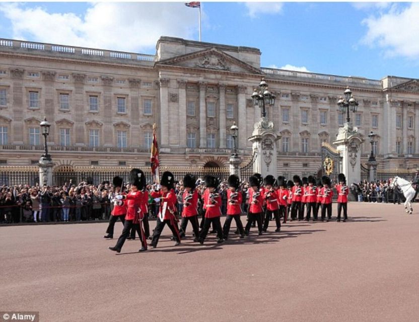 London: Buckingham Palace & Big Ben & Abbey Private Tour - Meeting at The Ritz: the easiest way to start smart in Green Park