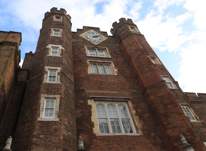 London: Buckingham Palace Walk & Tea at Kensington Palace - Meeting at Green Park: start where the day feels classic London