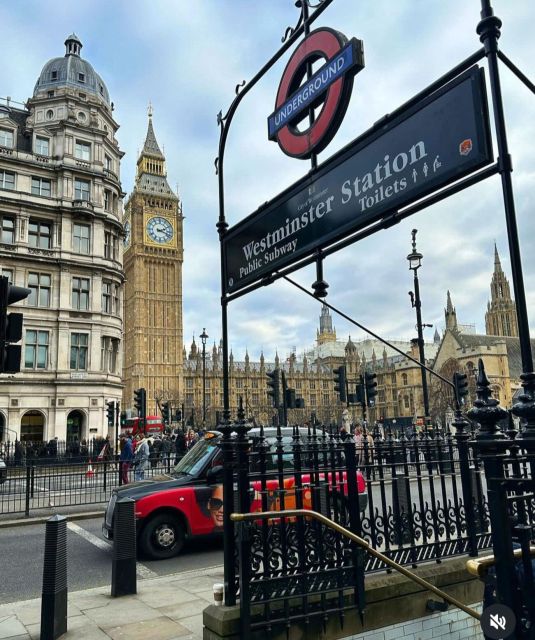 London: Buckingham Palace & Westminster Guided Walking Tour - Whitehall and Horse Guards: Statues, Government Streets, and Possible Mounted Moments