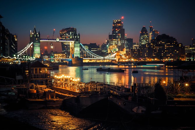 London by Night private Tour - Westminster Abbey at night: coronations and daily services