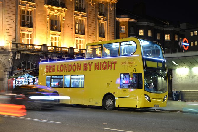 London by Night Sightseeing Tour - Open Top Bus - St Paul’s Cathedral under the night dome