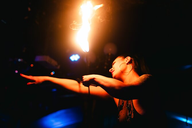 London Cabaret Show - When to book: why “33 days in advance” is a good instinct