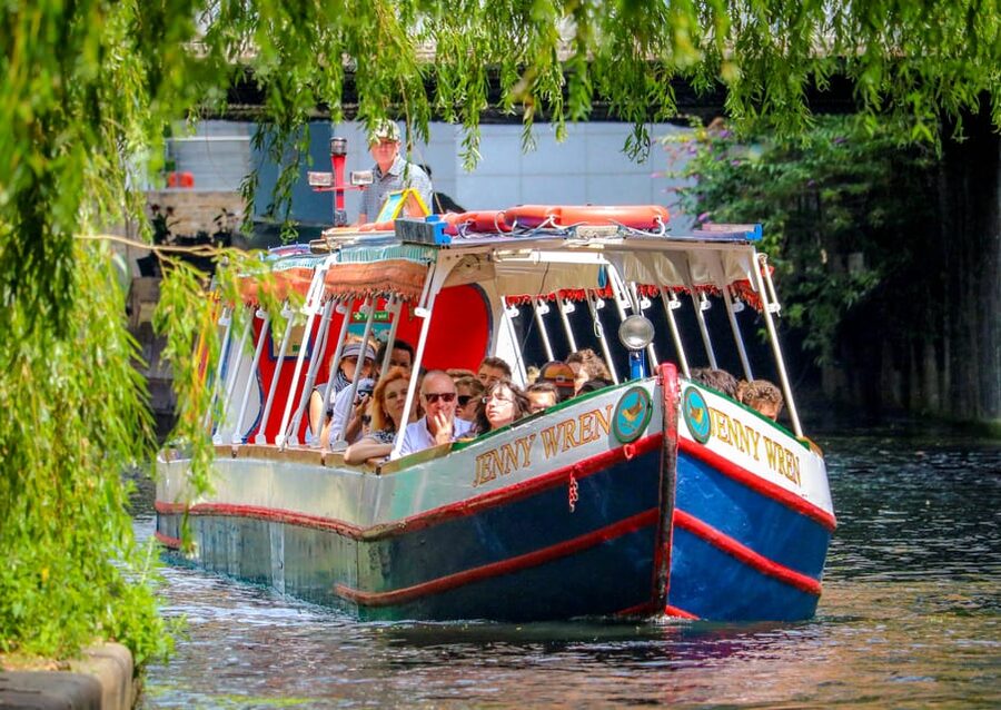 London: Canal Boat Ride on Camden Lock - Weather and Comfort: How to Stay Warm, Hear Better, and Enjoy the Ride Anyway