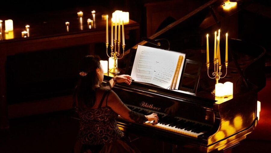 London: Candlelight Concert Ticket - Before or after: Bermondsey Street and a Thames stroll loop