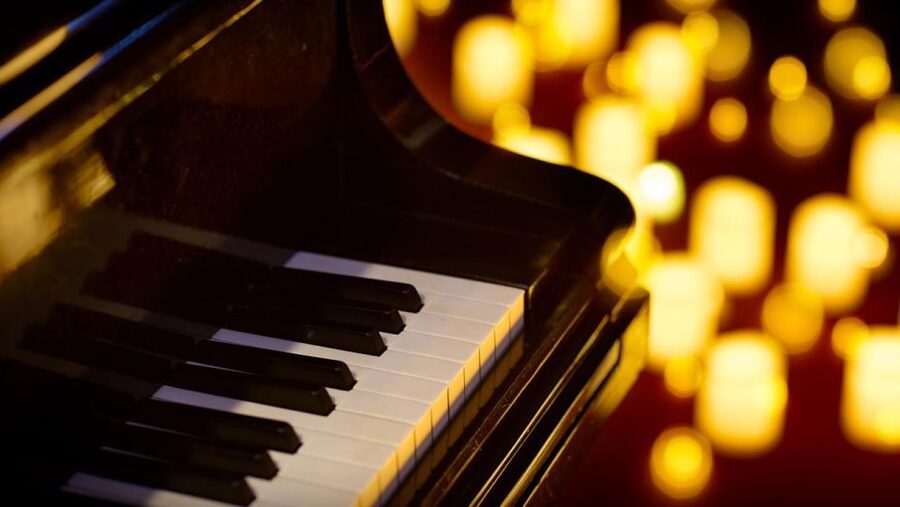 London: Candlelight Concert Ticket - Inside the church: rules that affect the night