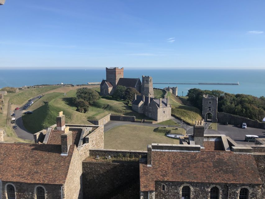 London: Canterbury Cathedral, Dover Castle, and White Cliffs - The bus ride and tour guide: comfort, pacing, and real storytelling
