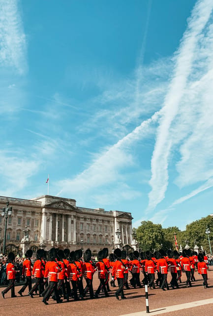 London: Changing of the Guard Experience and Landmarks Tour - Key points to know before you go