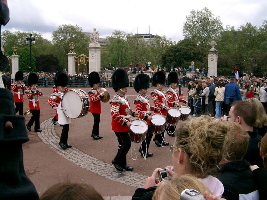 London Changing of the Guard Tour - Front Row 12 guests 2,5h - Pacing, What to Bring, and What’s Not Included