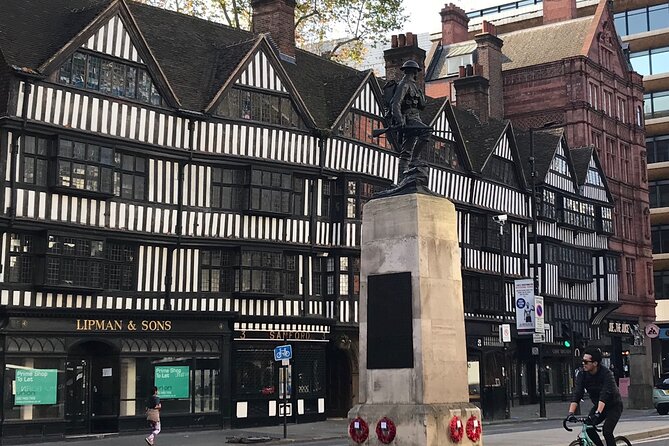 London Charles Dickens Puzzle Questo and Self-Guided Tour - Should you book this Dickens Puzzle Questo tour?
