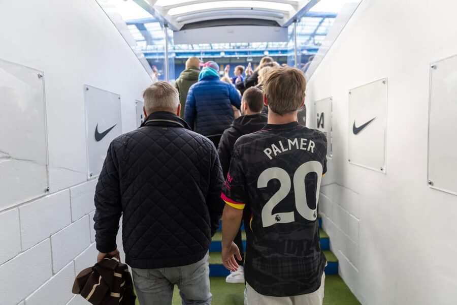 London: Chelsea FC Museum and Stamford Bridge Classic Tour - Best fit: who will love this Chelsea FC classic tour