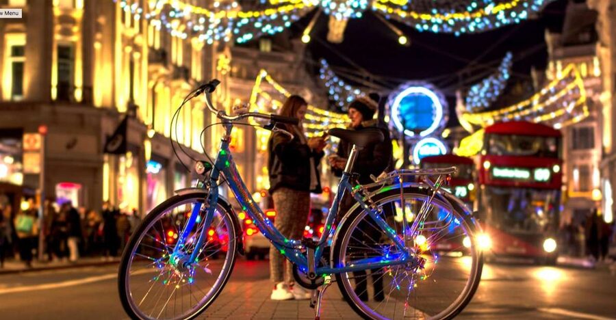 London Christmas Lights Bike Tour - Harrods and Winter Wonderland-style scenes (the festive wow factor)