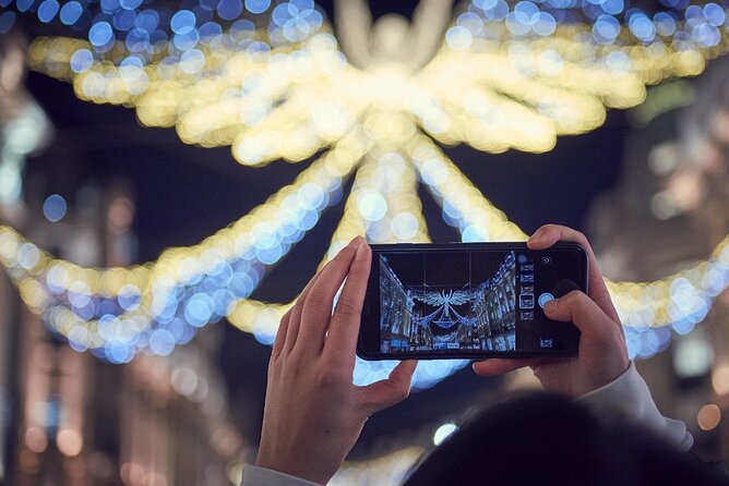 London Christmas Lights Guided Walking Tour - Carnaby Street to the finish: a stylish wrap-up near Oxford Street