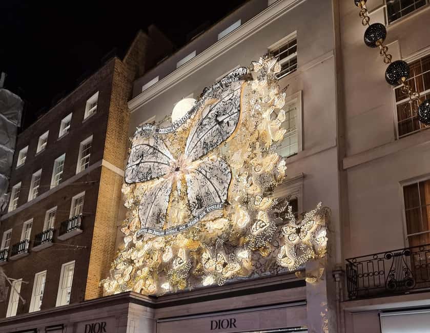 London: Christmas Lights Guided Walking Tour Small Group - Piccadilly Circus and Regent Street: where the lights become the main event
