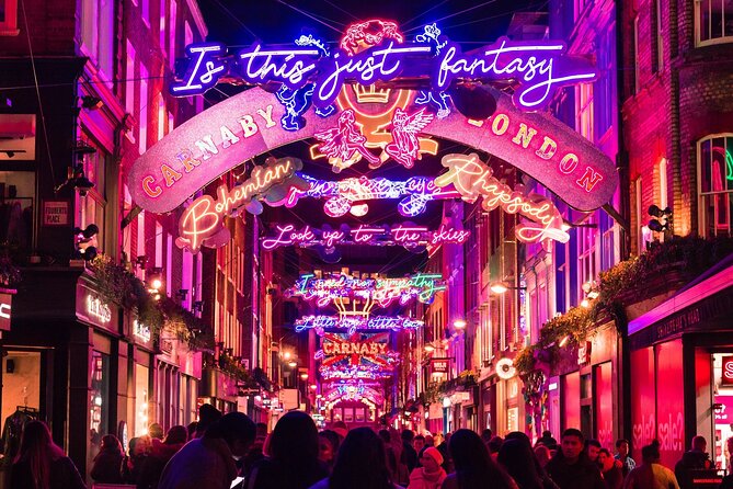 London Christmas Lights Private Walking Tour - Starting Where the City Looks Most Royal