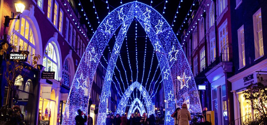 London: Christmas Lights Self Guided Walking Tour - How the Christmas Lights App Walk Works (In Plain Terms)