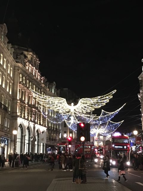 London: Christmas Lights Tour in a Black Cab - Who Should Book This Black Cab Christmas Lights Tour?