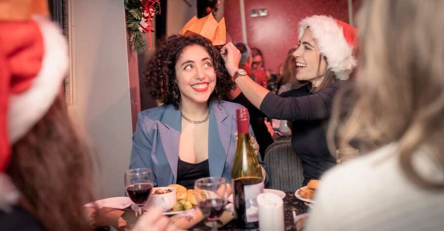 London: Christmas Party Dinner Cruise - Price and value: what $129 buys you