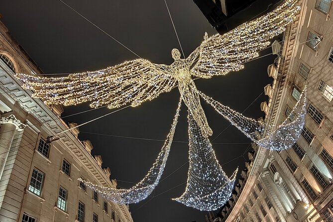 London Christmas Sparkle Private Walking Tour - The 4 pm Private Christmas Walk That Focuses on the Best Light Streets