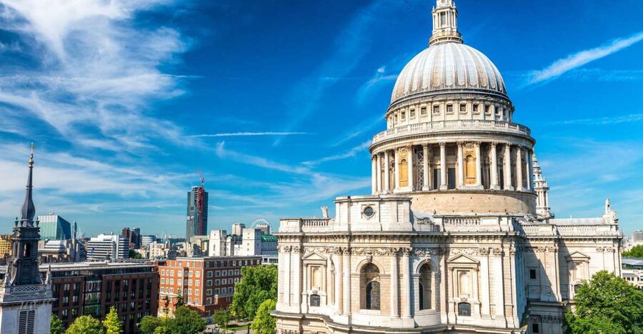 London: City Tour with River Cruise & London Eye - Westminster and Buckingham Palace: iconic sights, paced for speed