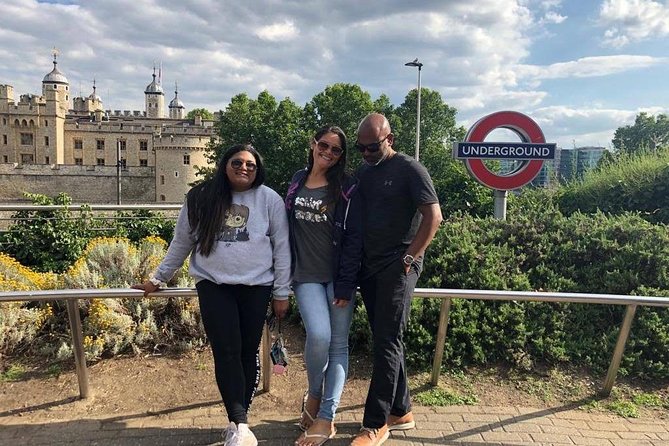 London Classic Sightseeing Private Taxi Tour - Stop 1: St Paul’s Cathedral and the WWII protection story