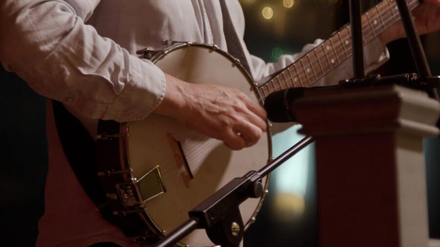 London: Country Music Party with Line Dancing, Two-stepping - Live Music, Sing-Alongs, and Why the Energy Works