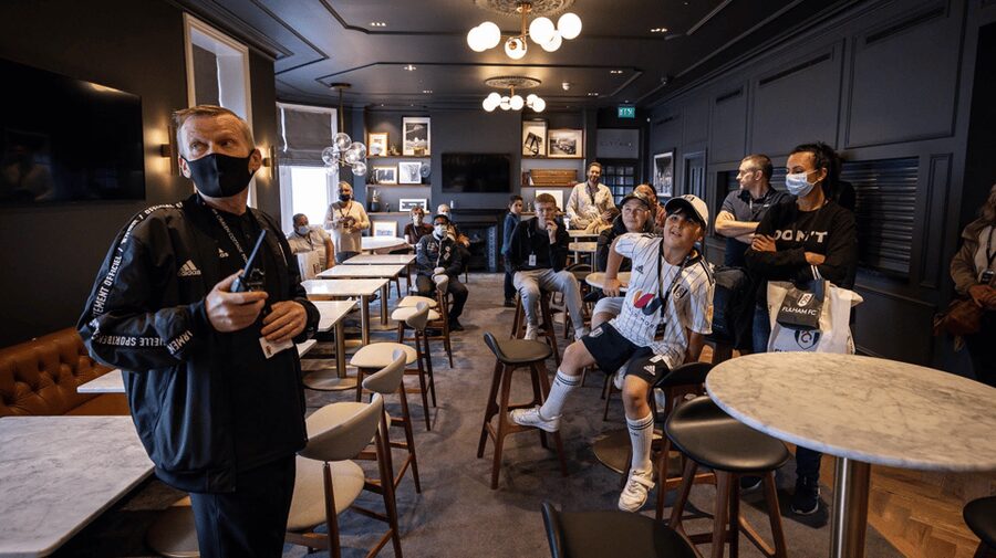 London: Craven Cottage Guided Tour at Fulham Football Club - Timing and day-of planning: weather and route changes