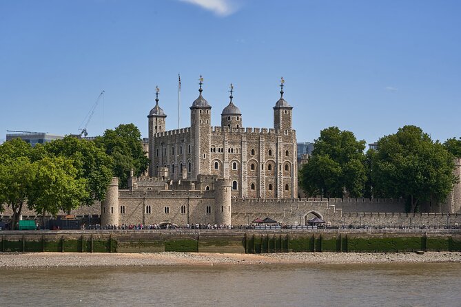 London Creative Photography Tour - Where the tour starts: Nelson’s Column and a fast photo warm-up
