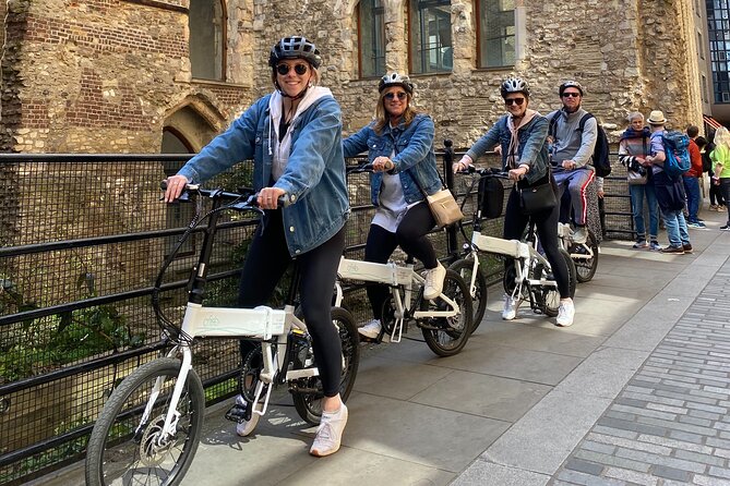 London E-Bike tour & Borough market - Shakespeare’s Globe and the Clink Prison Museum in bite-sized stops