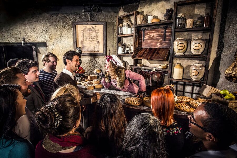 London: Entry Ticket to London Dungeon - Arriving at The London Dungeon and planning your timing
